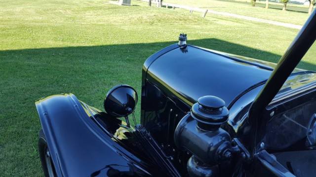 1925 Black Ford Model T Convertible roadster