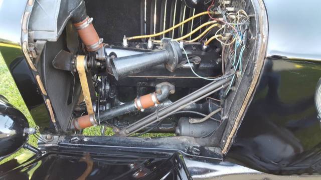 1925 Black Ford Model T Convertible roadster