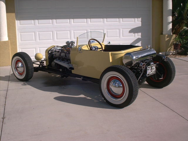 1926 Yellow Ford Model T Roadster