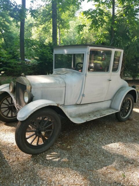1926 Ford Model T Coupe