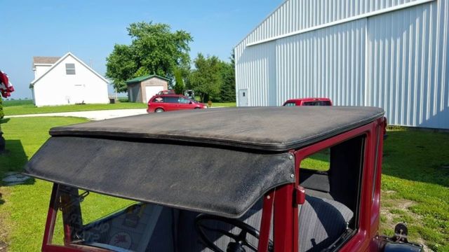 1926 maroon Ford Model T Coupe