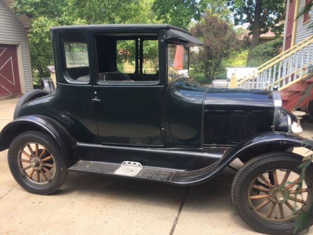 1926 Ford Model T Coupe
