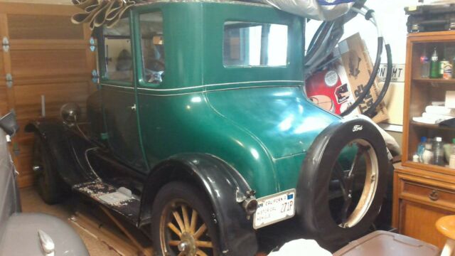 1926 Green Ford Model T Coupe