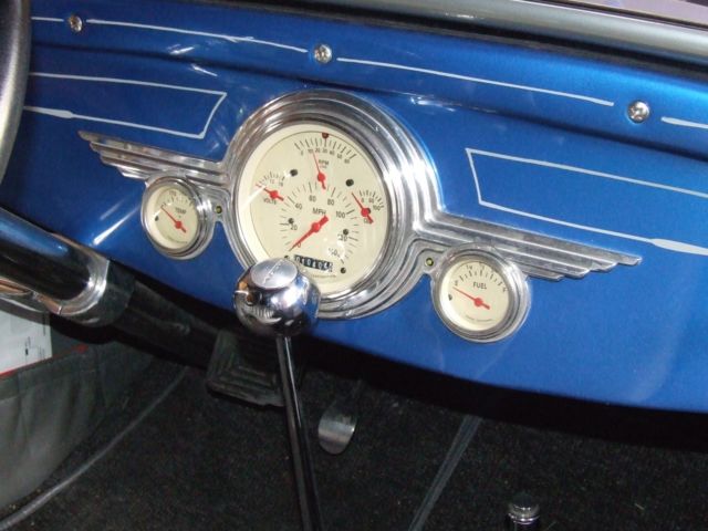 1926 Blue Ford Model T Convertible