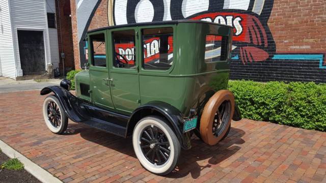 1926 Green Ford Model T Sedan