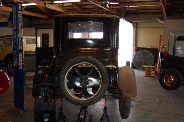 1926 Black Ford Model T 2 Dr Coup