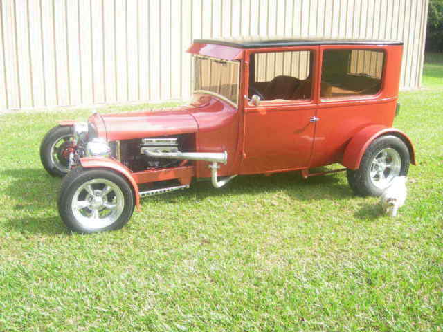 1926 copper Ford Model T Sedan