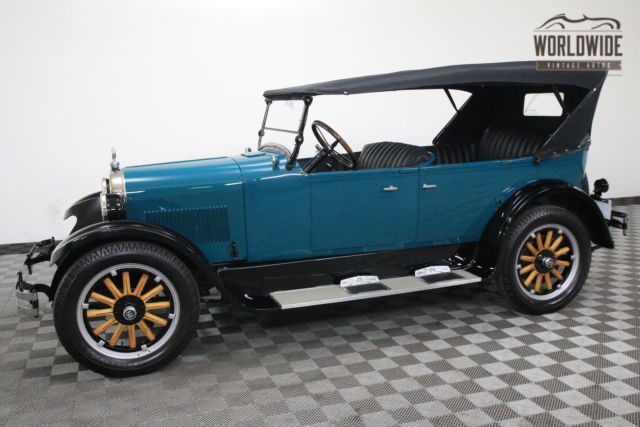 1926 Teal Dodge SEDAN