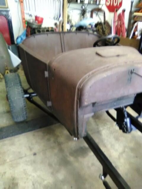 1926 rust Ford Model T roadster