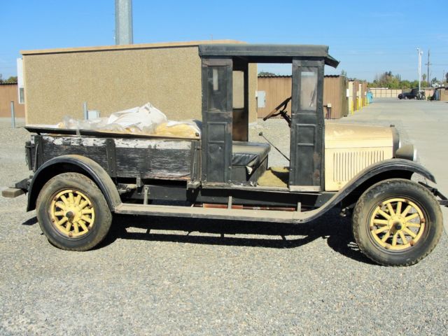 1927 Yellow/Black Chevrolet Other Pickups Pick-up