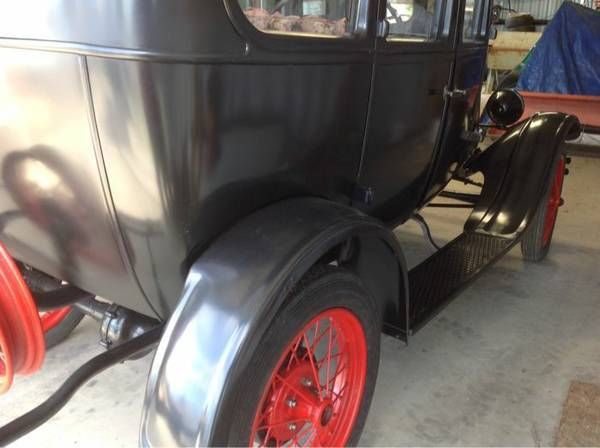 1927 Green/Black Ford Model T 4 Door Touring(Convertible)