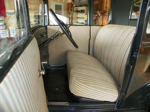 1927 Black Ford Model T Coupe