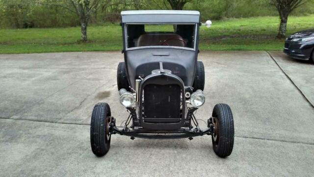 1927 Black Ford Model T Coupe