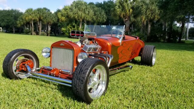 1927 Brown Ford Model T Convertible