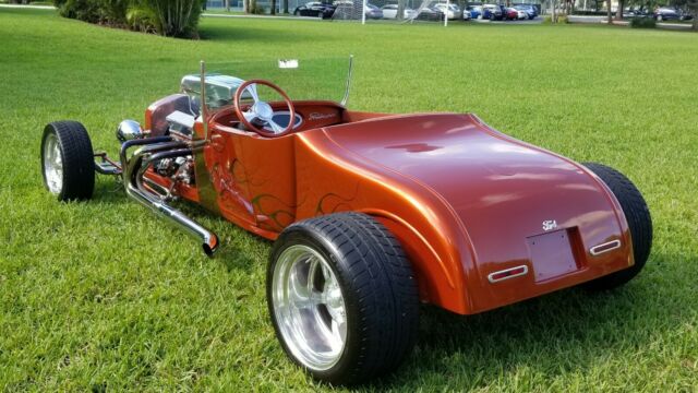 1927 Brown Ford Model T Convertible