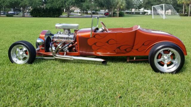 1927 Brown Ford Model T Convertible