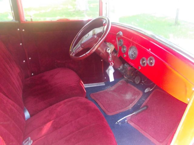 1927 Red Ford Model T Coupe