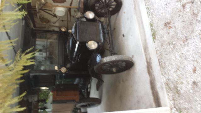 1927 Black Ford Model T