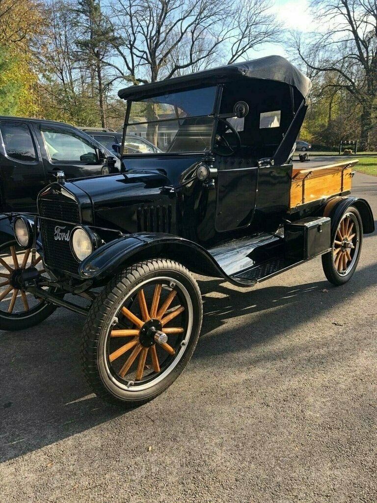 1922 Black Ford Model T Convertible