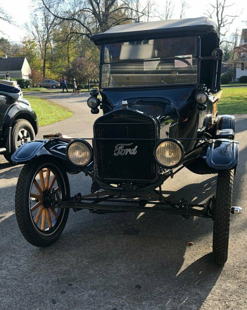 1922 Black Ford Model T Convertible