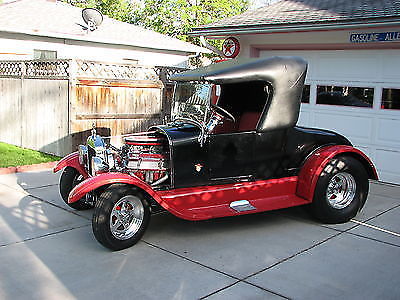 1927 Red & Black Ford Model T 2DR T Bucket