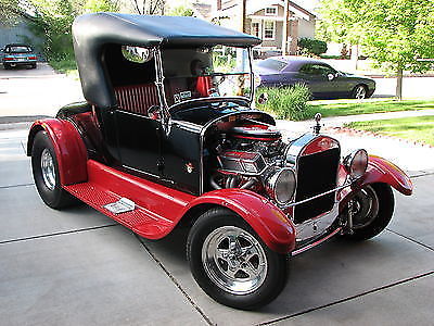 1927 Red & Black Ford Model T 2DR T Bucket