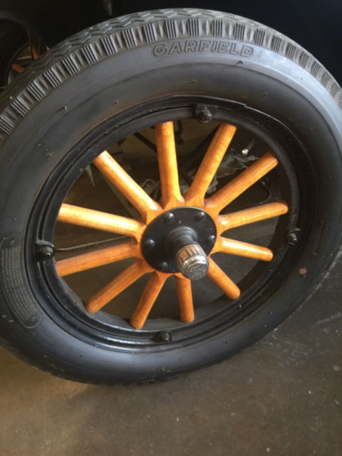 1927 Black Ford Model T Coupe