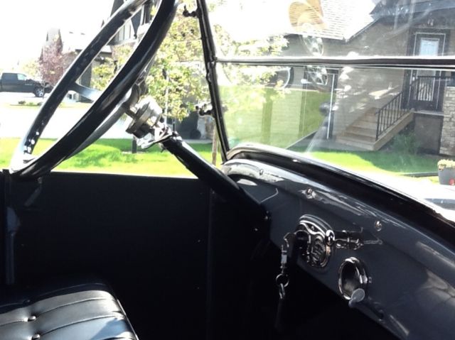 1927 PURPLE Ford Model T Convertible