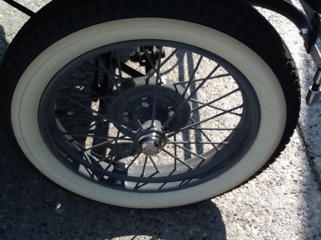 1927 PURPLE Ford Model T Convertible