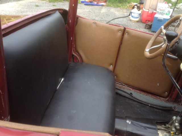 1927 maroon Ford Model T