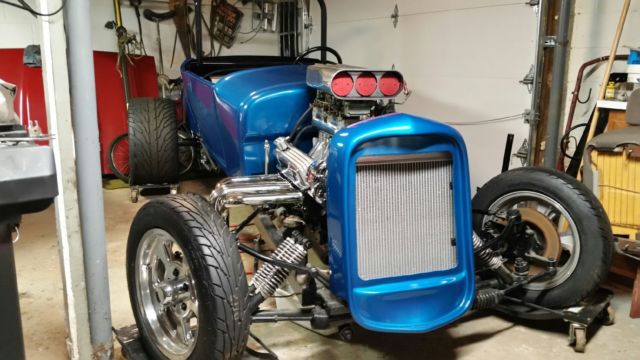 1927 Blue Ford Model T Convertible
