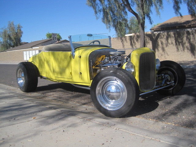 1927 Yellow FORD G80 T BUCKET