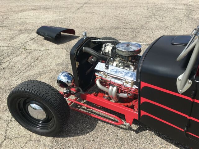 1927 Black Ford Model T