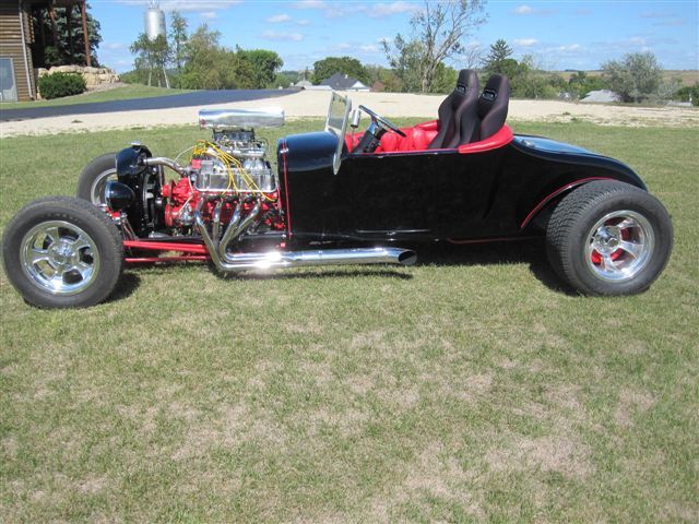 1927 Black Ford Model T Roadster