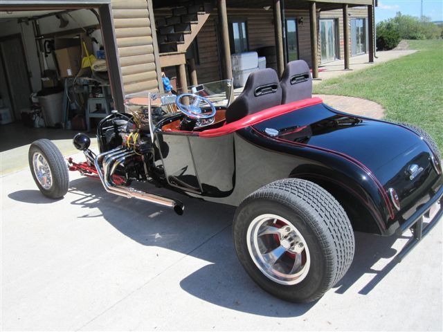 1927 Black Ford Model T Roadster