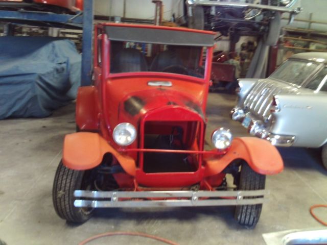 1927 Red Ford Model T Coupe