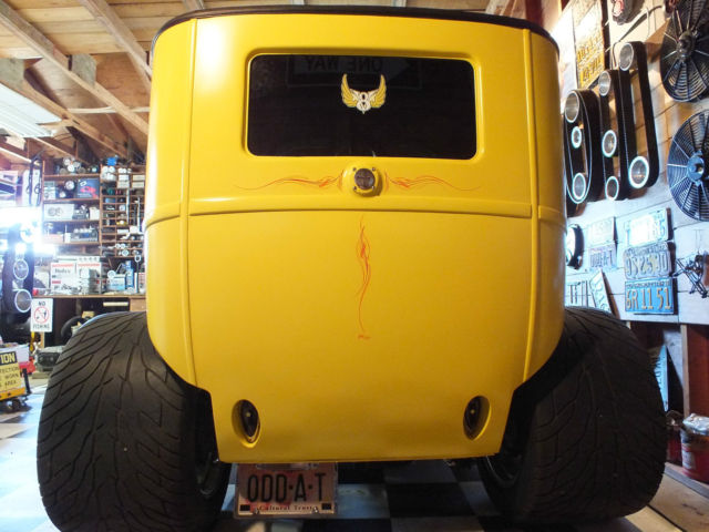 1927 Yellow Ford Model T Sedan