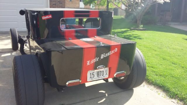 1927 Black / Red Ford Model T Coupe
