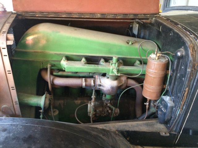 1927 Black Ford Model A tamdom sport