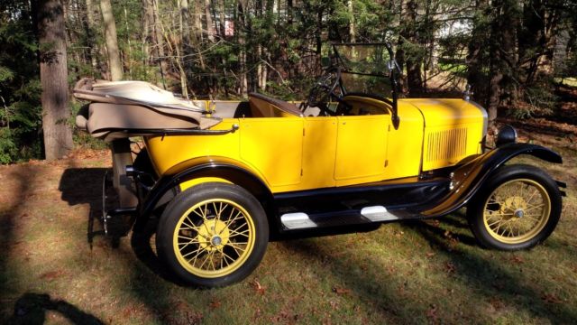 1927 Yellow Ford Model T