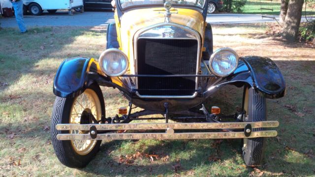 1927 Yellow Ford Model T