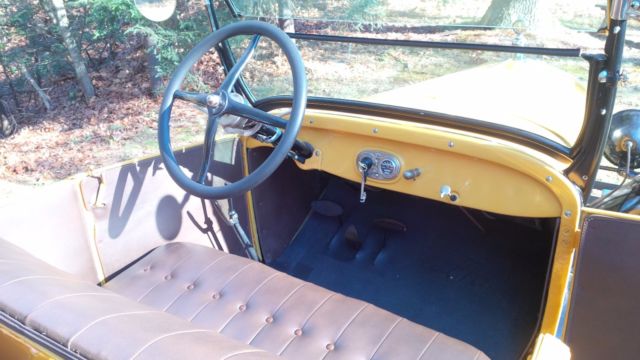1927 Yellow Ford Model T