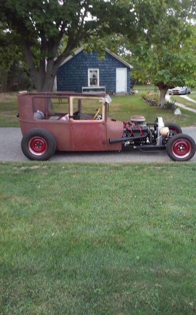 1927 Ford Model T Sedan