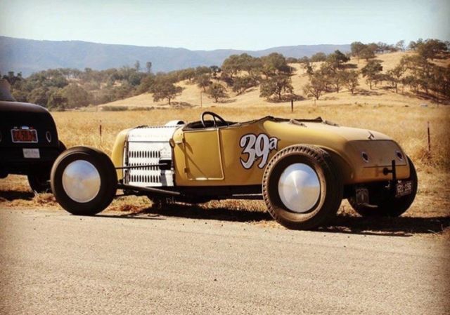 1927 Yellow Ford Model T