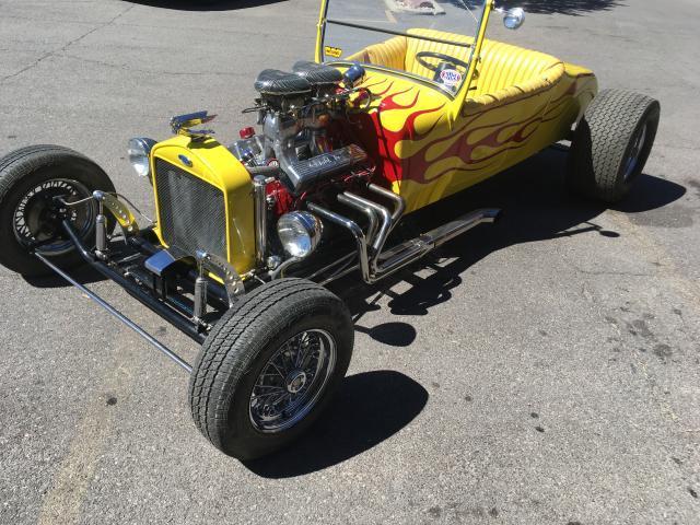 1927 yellow/red flames Ford Model T Convertible