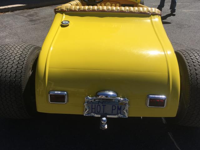 1927 yellow/red flames Ford Model T Convertible