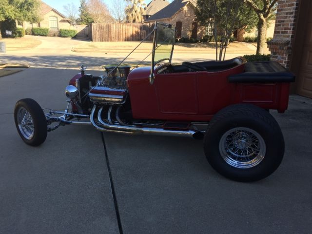 1927 Burgundy Ford Model T Coupe