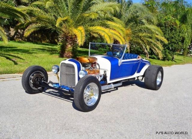 1927 White Ford Model T