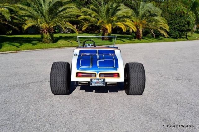 1927 White Ford Model T