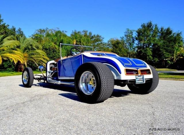 1927 White Ford Model T